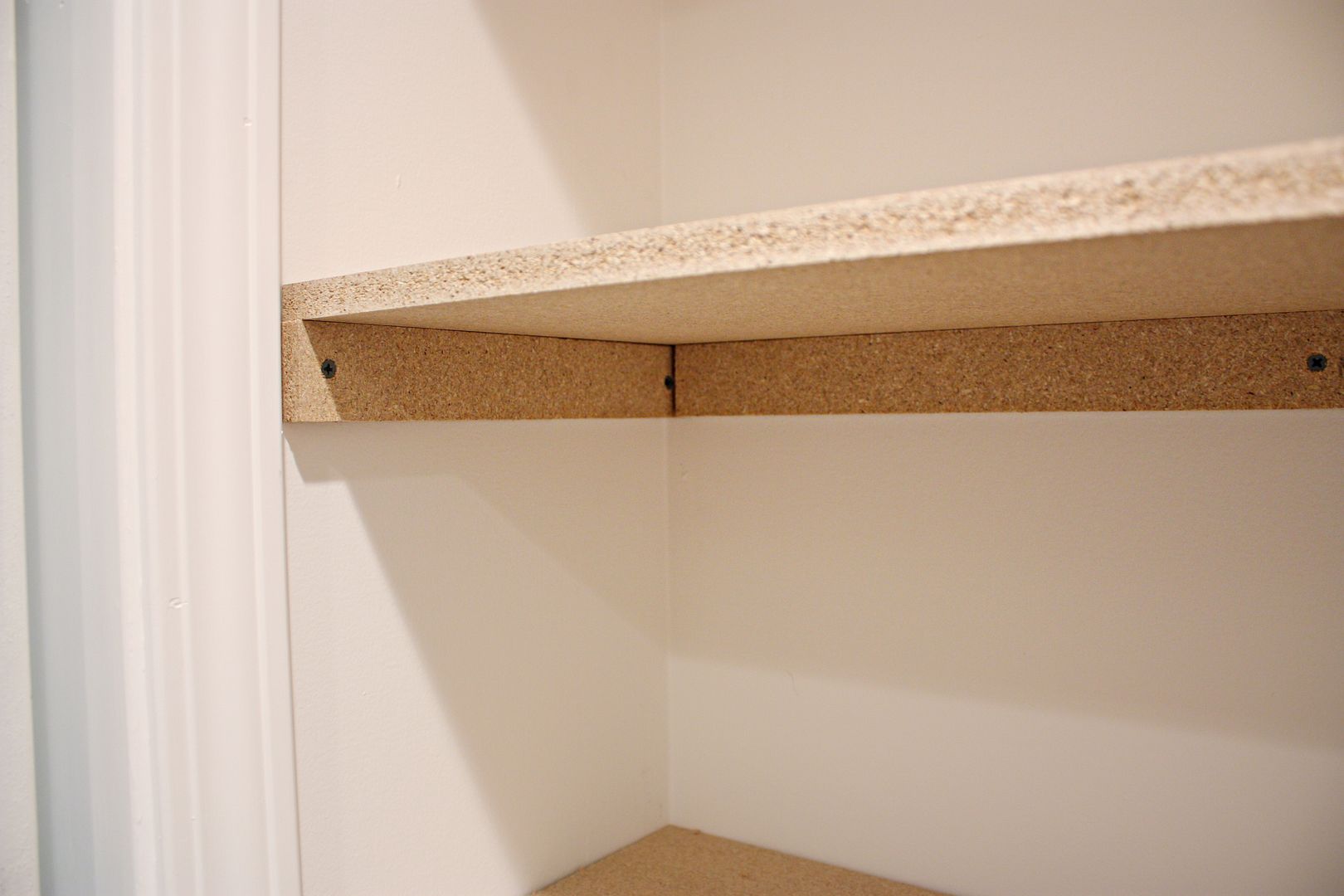 How to Support a Large Standalone Closet Shelving? DIY